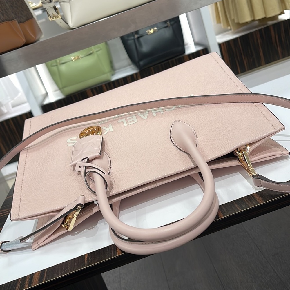 Michael Kors Medium Mirella 35S2G7ZT7L Tote Bag
Powder Blush Multi
NWT - Picture 4 of 16